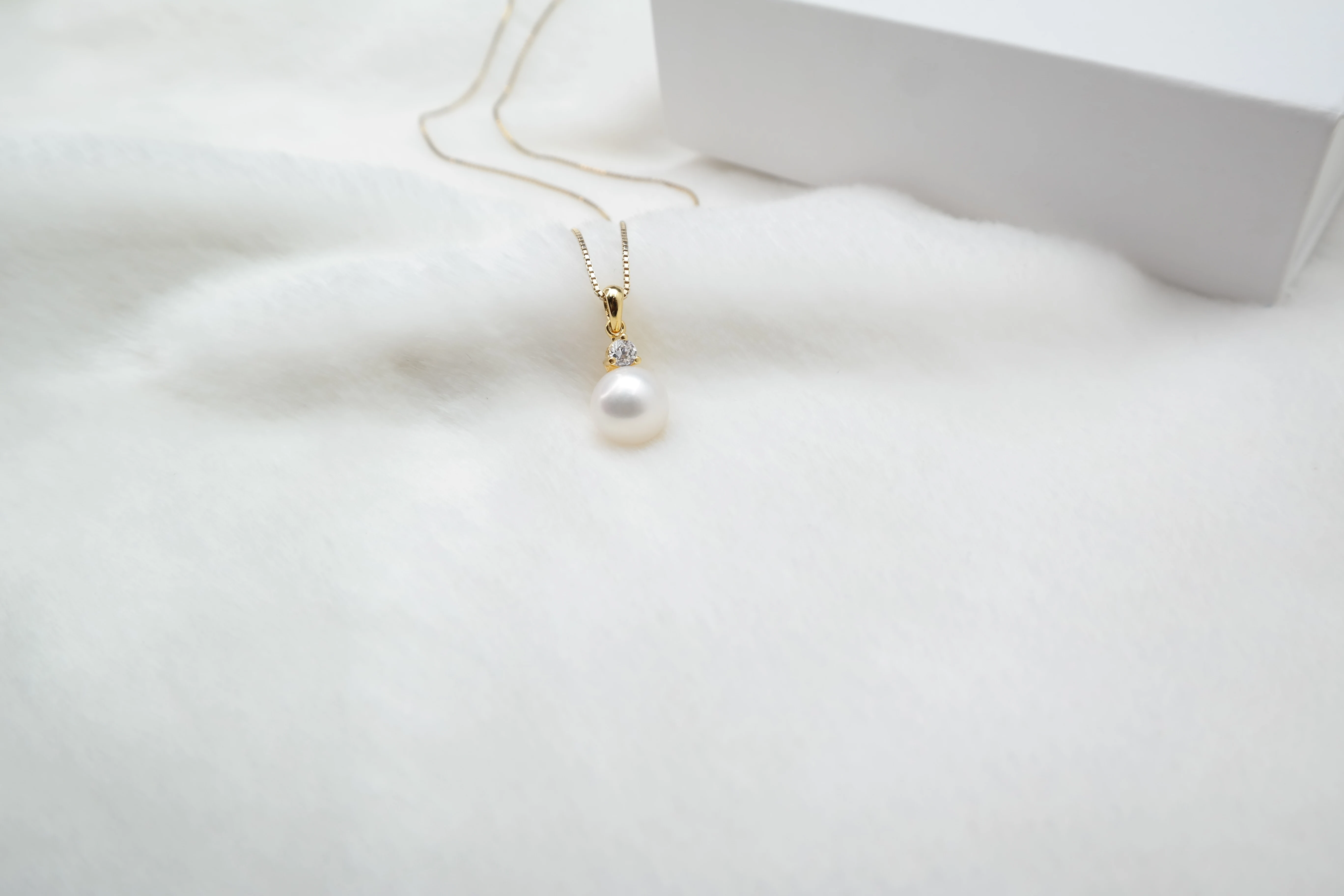 MẶT DÂY CHUYỀN NGỌC TRAI VÀNG 18K 9MM